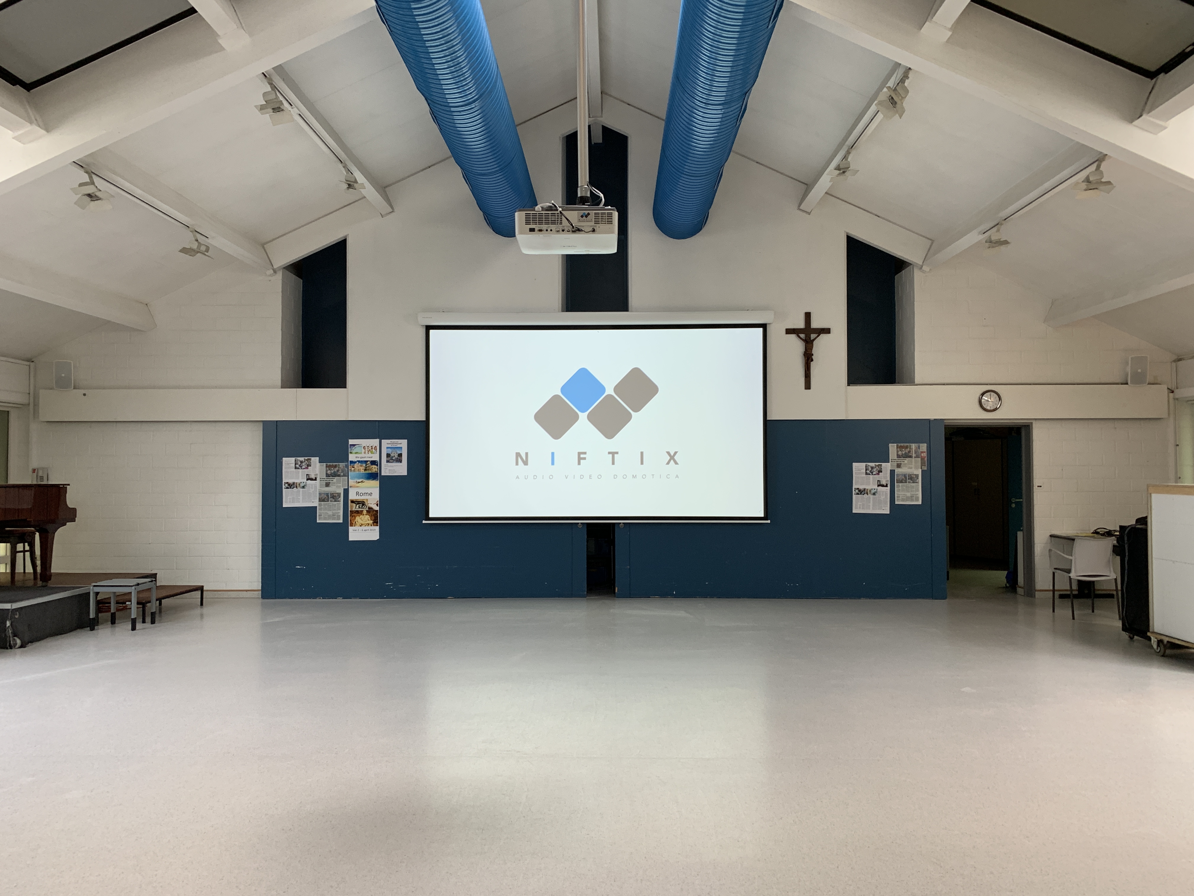 NIFTIX PROJECTIE